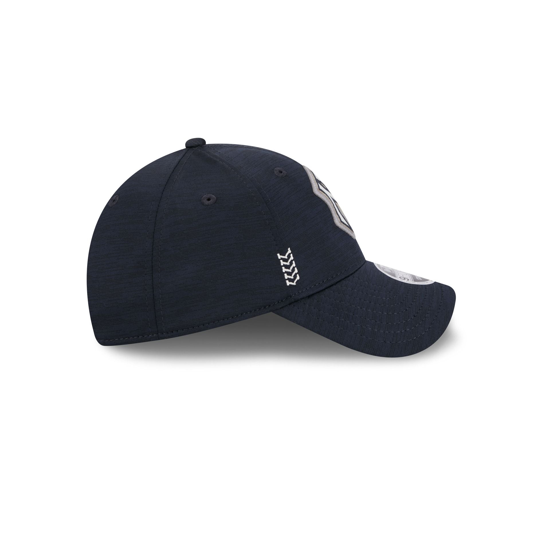 New York Yankees 2024 Clubhouse 9FORTY Stretch-Snap Hat