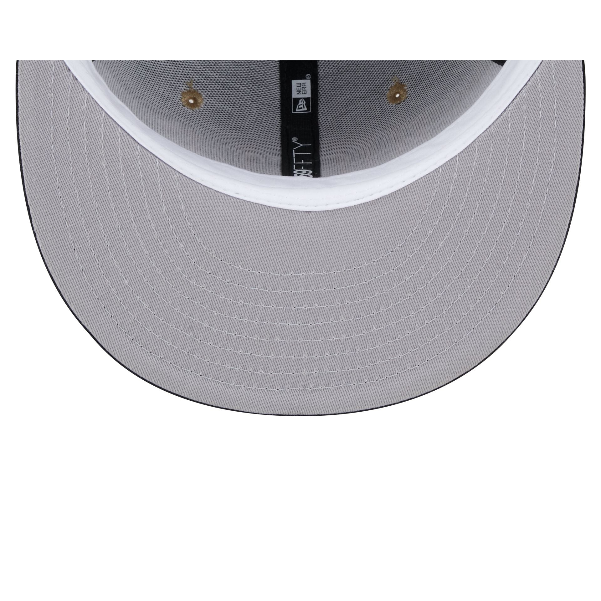 Chicago Bulls Classic 8-Bit Wordmark 59FIFTY Fitted Hat