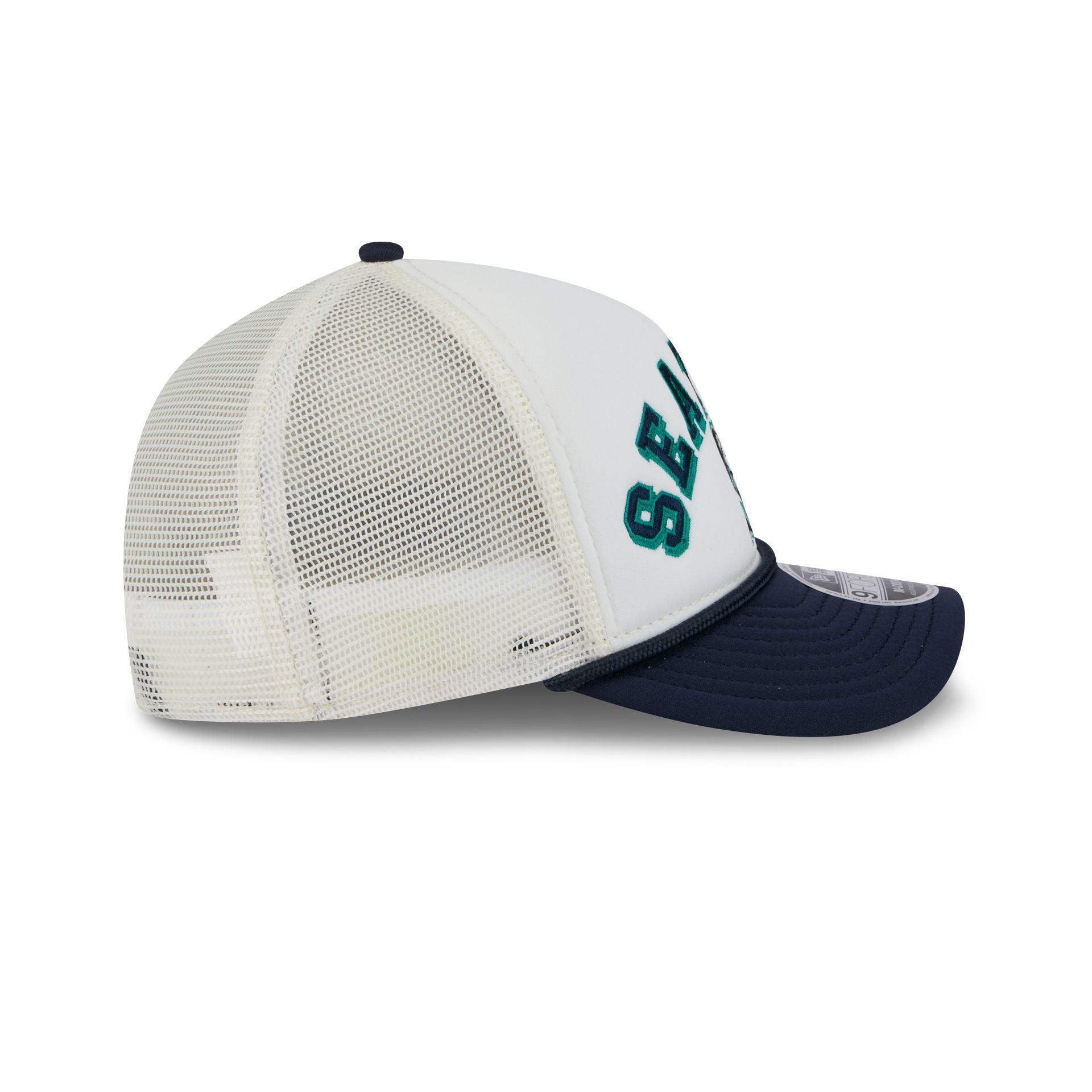 Seattle Mariners Chrome Arch 9FORTY M-Crown A-Frame Trucker Hat