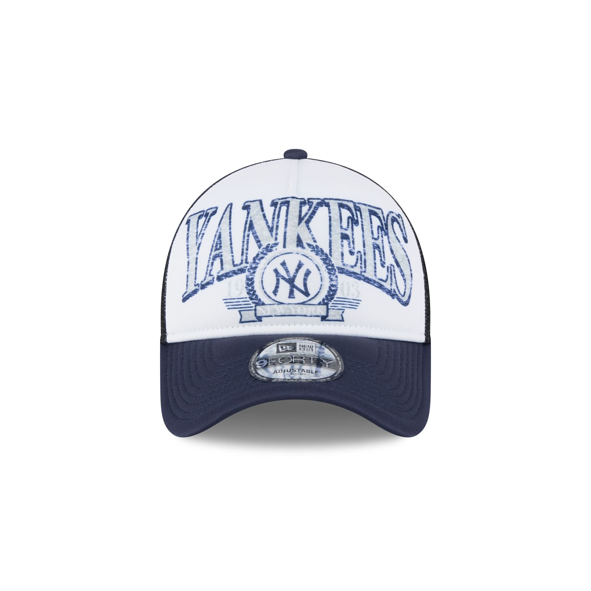 New York Yankees Distressed 9FORTY A-Frame Trucker Hat