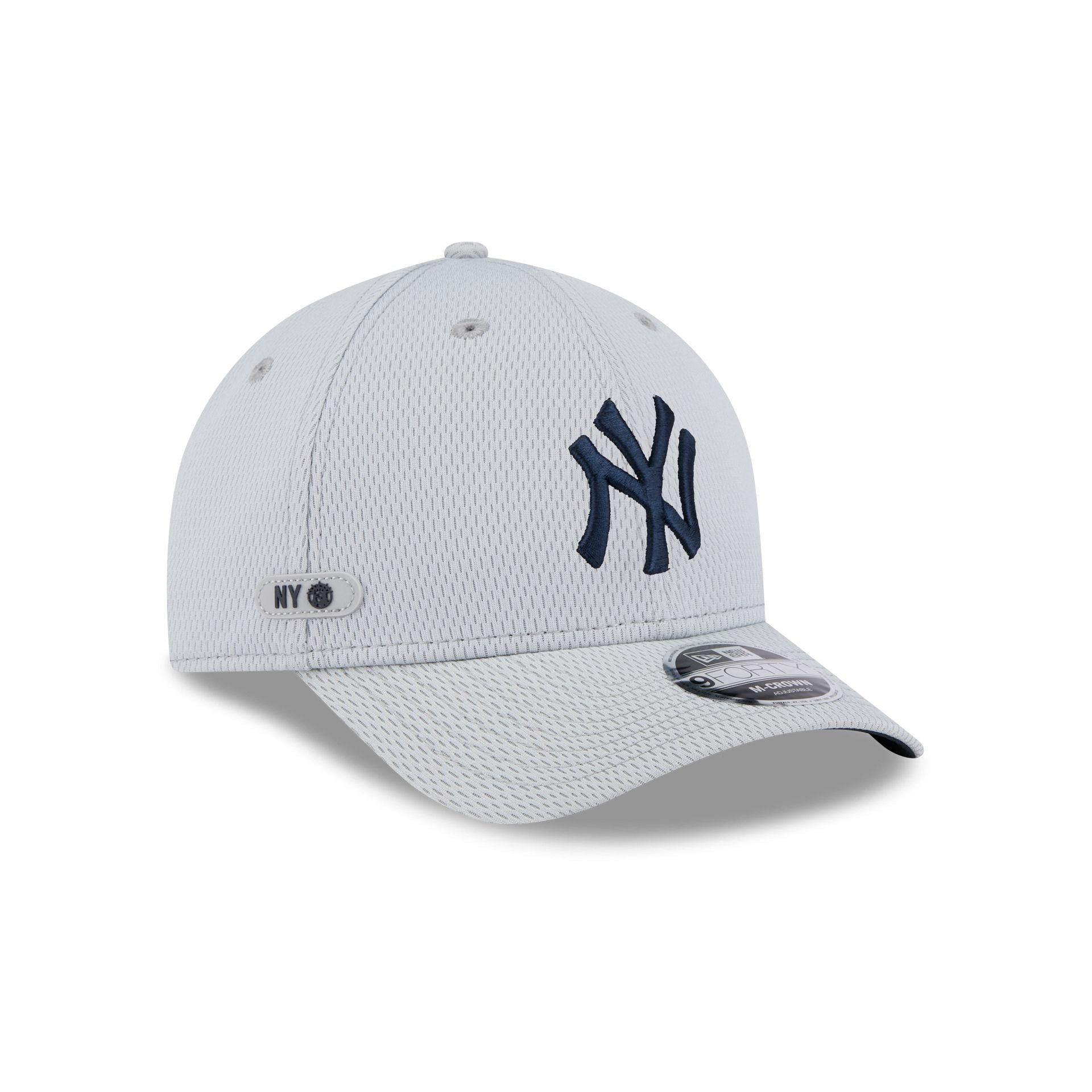 New York Yankees 2025 Clubhouse Gray 9FORTY M-Crown Snapback Hat