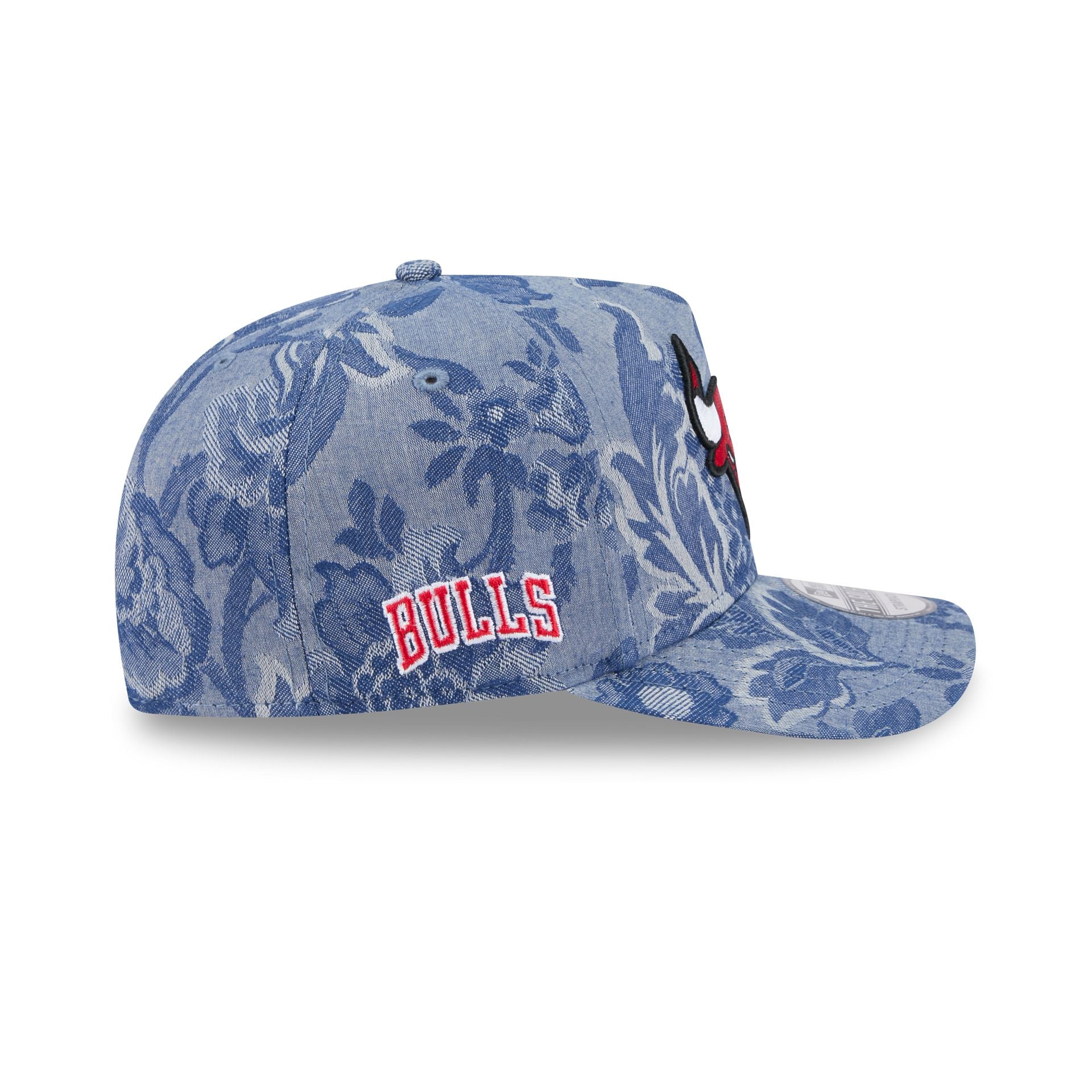 Chicago Bulls Denim Jacquard Golfer Hat