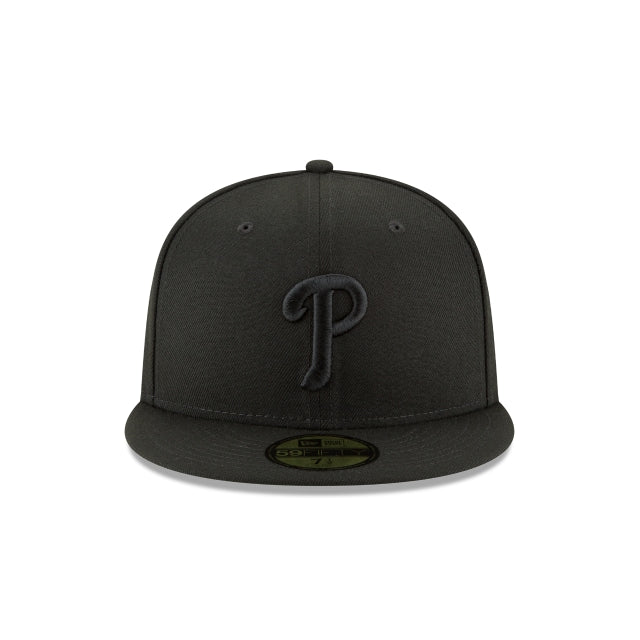Philadelphia Phillies Blackout Basic 59FIFTY Fitted Hat