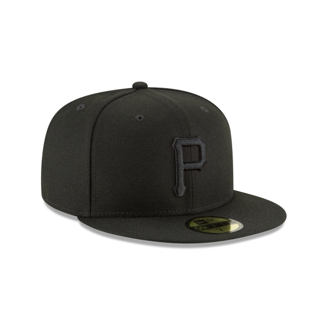 Pittsburgh Pirates Blackout Basic 59FIFTY Fitted Hat