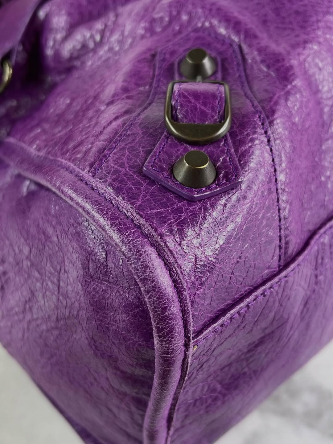 Balenciaga Ultraviolet Agneau Classic Hardware City Shoulder Bag