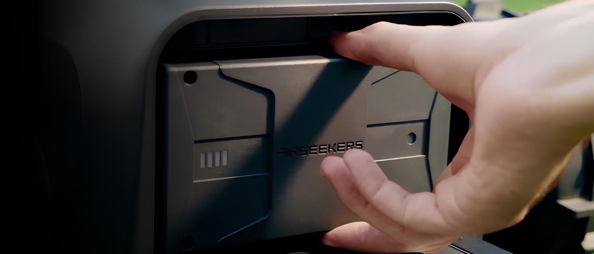 AIRSEEKERS TRON Robotic Lawn Mower