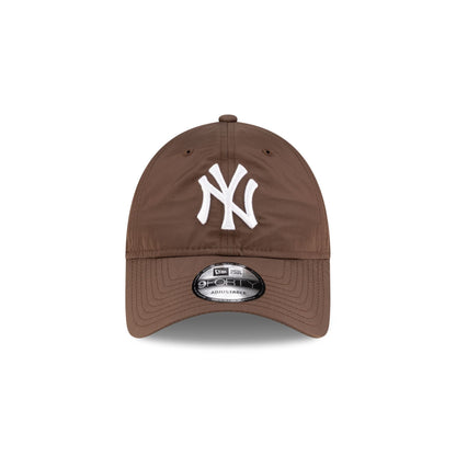 New York Yankees Chocolate Nylon 9FORTY Adjustable Hat