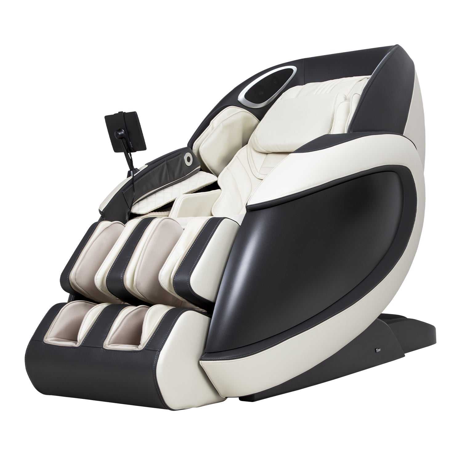 Titan Fleetwood II Massage Chair | 4D, SL-Track & Heat