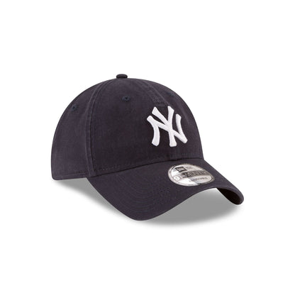 New York Yankees Core Classic Home 9TWENTY Adjustable Hat