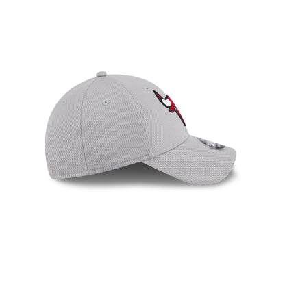 Chicago Bulls Gray 9FORTY Stretch-Snap Hat