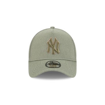 New York Yankees Logo Essentials Olive 9FORTY A-Frame Snapback Hat