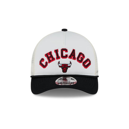 Chicago Bulls Chrome Arch 9FORTY M-Crown A-Frame Trucker Hat