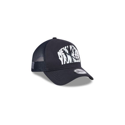 New York Yankees Kids Chalk 9FORTY A-Frame Trucker Hat