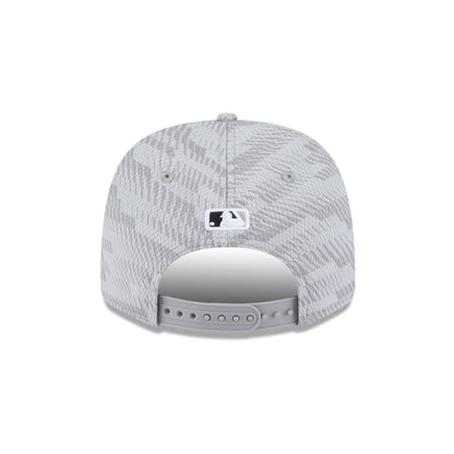 Chicago White Sox 2025 Clubhouse Gray 9SEVENTY Stretch-Snap Hat