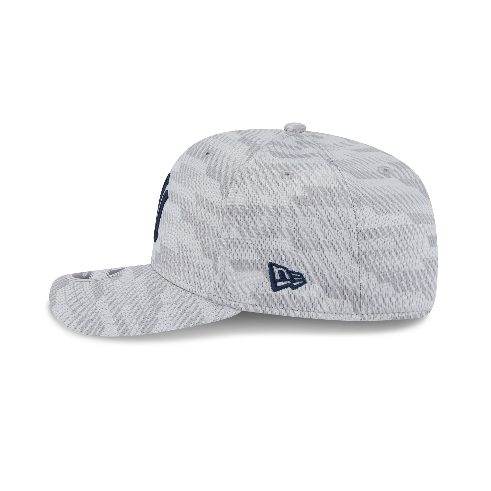 New York Yankees 2025 Clubhouse Gray 9SEVENTY Stretch-Snap Hat