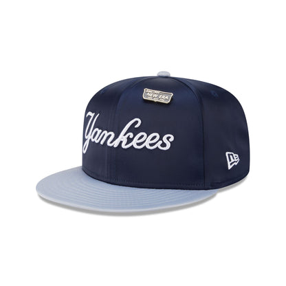 New York Yankees Satin Pin 9FIFTY Snapback Hat