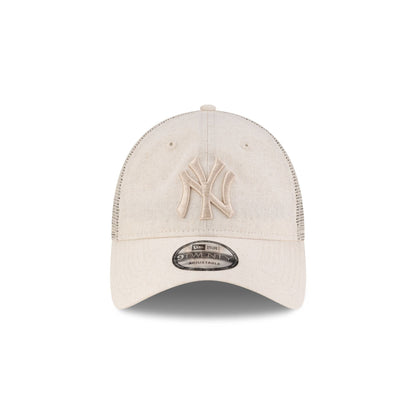 New York Yankees Linen Cream 9TWENTY Trucker Hat