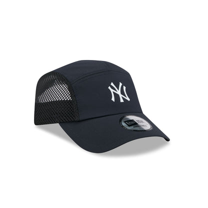 New York Yankees Poly Runner Adjustable Hat