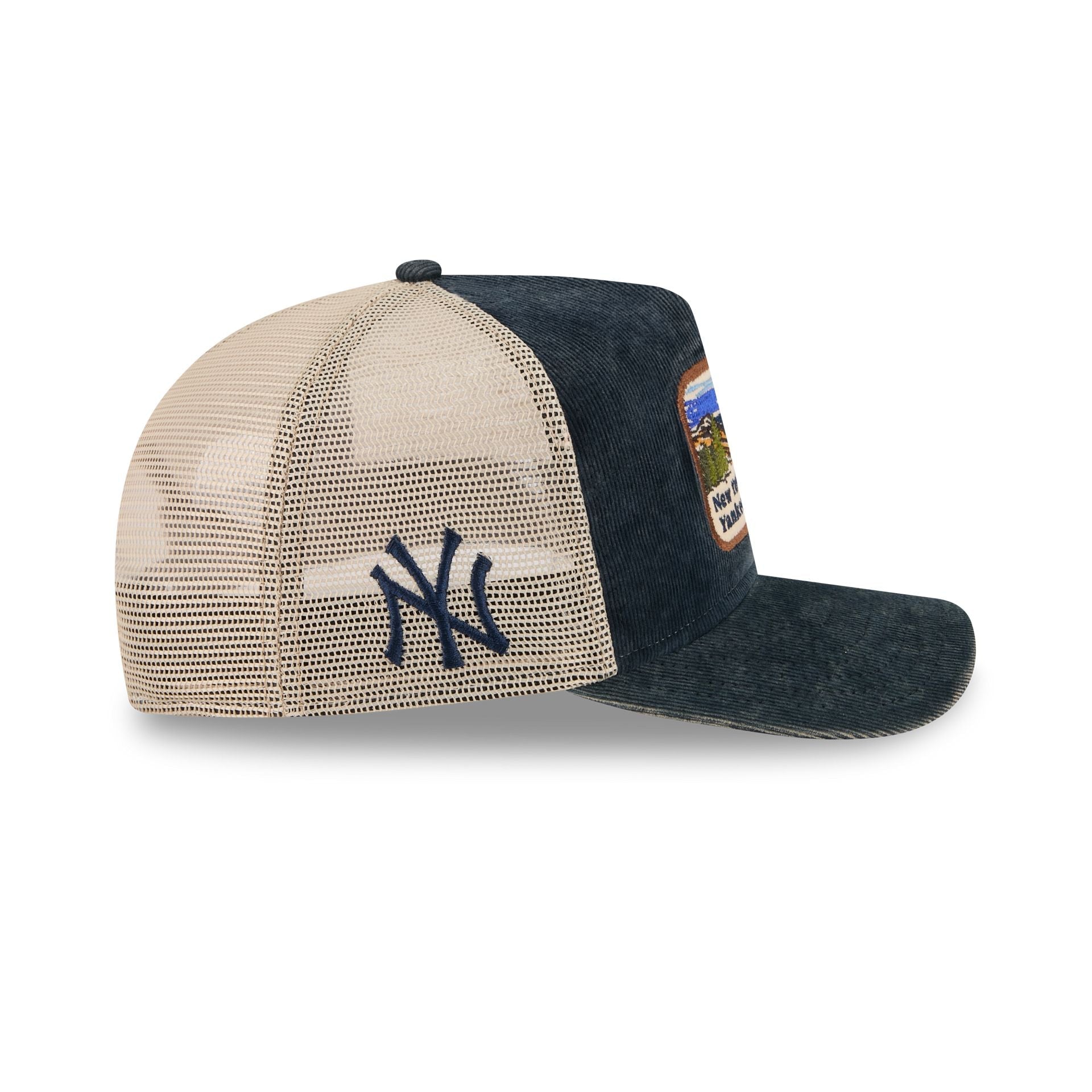 New York Yankees Vintage Landscape 9FIFTY A-Frame Trucker Hat