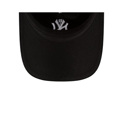 New York Yankees Cord Black 9TWENTY Adjustable Hat