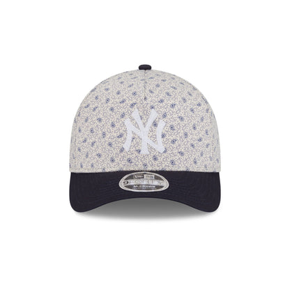 New York Yankees Micro Print 9FORTY M-Crown A-Frame Adjustable Hat