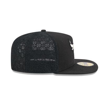 Chicago Bulls Black Mesh 59FIFTY A-Frame Fitted Hat