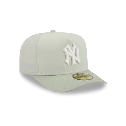 New York Yankees Crinkle 59FIFTY A-Frame Fitted Hat