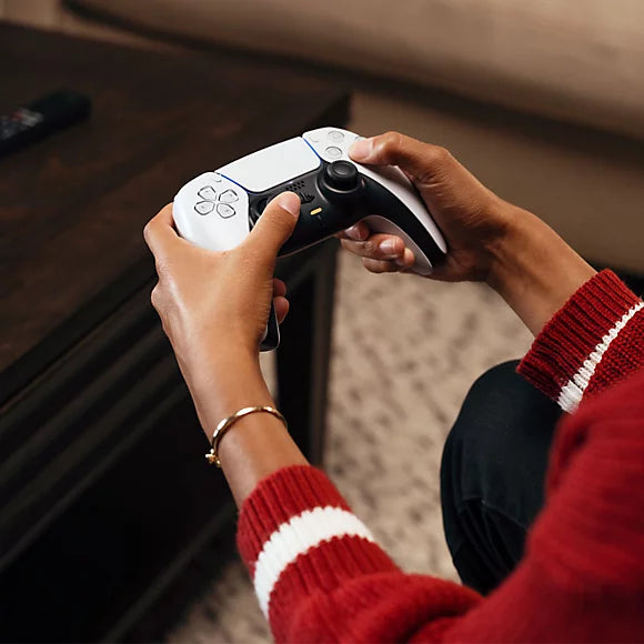 Sony - PlayStation 5 - DualSense Wireless Controller